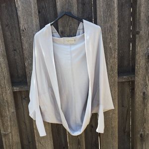 Evy’s Tree Jennifer shrug NWOT